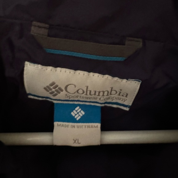 Columbia Jacket - Picture 2 of 3
